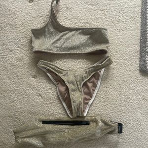 Gold triangl bikini with Fanny pack